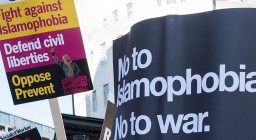 Baca juga : Islamophobia Di Inggris Meningkat Tajam