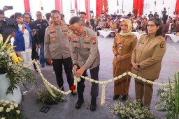 Baca juga : Kapolda Jatim Resmikan GOR Bulutangkis Tathya Dharaka Polres Kediri Kota