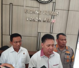 Baca juga : Tersangka 'Mutilasi Koper Merah' Positif Psikopat Narsistik