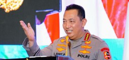 Baca juga : Pengamat ISESS Nilai Listyo Sigit Kapolri Terburuk di Era Reformasi