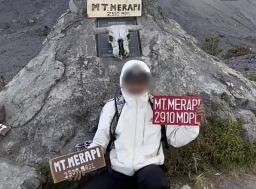 Baca juga : Aksi Nekat Pendaki Ilegal Gunung Merapi Berstatus Siaga