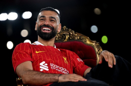 Baca juga : Mohamed Salah Perpanjang Kontrak di Liverpool, Berapa Gajinya?