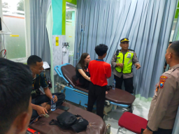 Baca juga : 3 Santri Terseret Ombak di Pantai Balekambang. Tim Gabungan Lakukan Pencarian