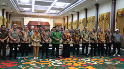 Baca juga : 20 Tokoh Terima Penghargaan di Acara Puncak Peringatan HPN 2025 PWI Jatim