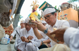 Baca juga : Bupati Adi Arnawa Mendem Pedagingan di Pura Dalem Puri, Carangsari, Petang