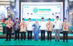 Baca juga : Pemprov Jatim akan Berikan 30 Ribu Beasiswa Murid SMA SMK Swasta  se-Jatim!