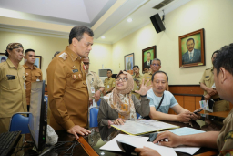 Baca juga : SPMB Jawa Tengah Dilarang Jastip Siswa Baru