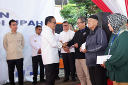 Baca juga : Wamenaker Dampingi Wapres Tinjau Penyaluran BSU di Kota Tangerang