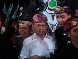Baca juga : Jaga Budaya dan SDM, Pemprov Bali akan Beri Insentif untuk Nyoman dan Ketut