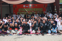 Baca juga : Menyambut Bulan Muharram, Komunitas Joyo Semoyo Berbagi Santunan Anak Yatim