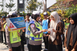 Baca juga : Tingkat Kecelakaan Turun, Operasi Patuh Semeru 2025 Polres Malang Dinilai Efektif