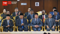 Baca juga : Nama Megawati Disebut Puan Maharani di Sidang Tahunan MPR RI 2025, SBY dan Jokowi Duduk Berdampingan