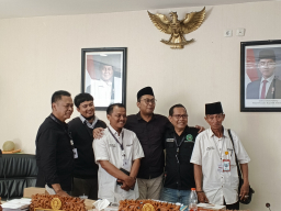 Baca juga : Mediasi Parkir Mie Pedas Viral Alami Jalan Buntu, DPRD Surabaya Pasang Badan