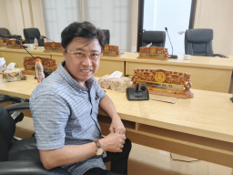 Baca juga : Pelayanan Kesehatan Gratis Bagi Warga Kota Surabaya, Baktiono: Jangan Takut Berobat di Rumah Sakit