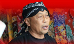 Baca juga : Bupati Ponorogo Sugiri Sancoko Diboyong ke Gedung KPK Jakarta, Rumah Dinas Sepi