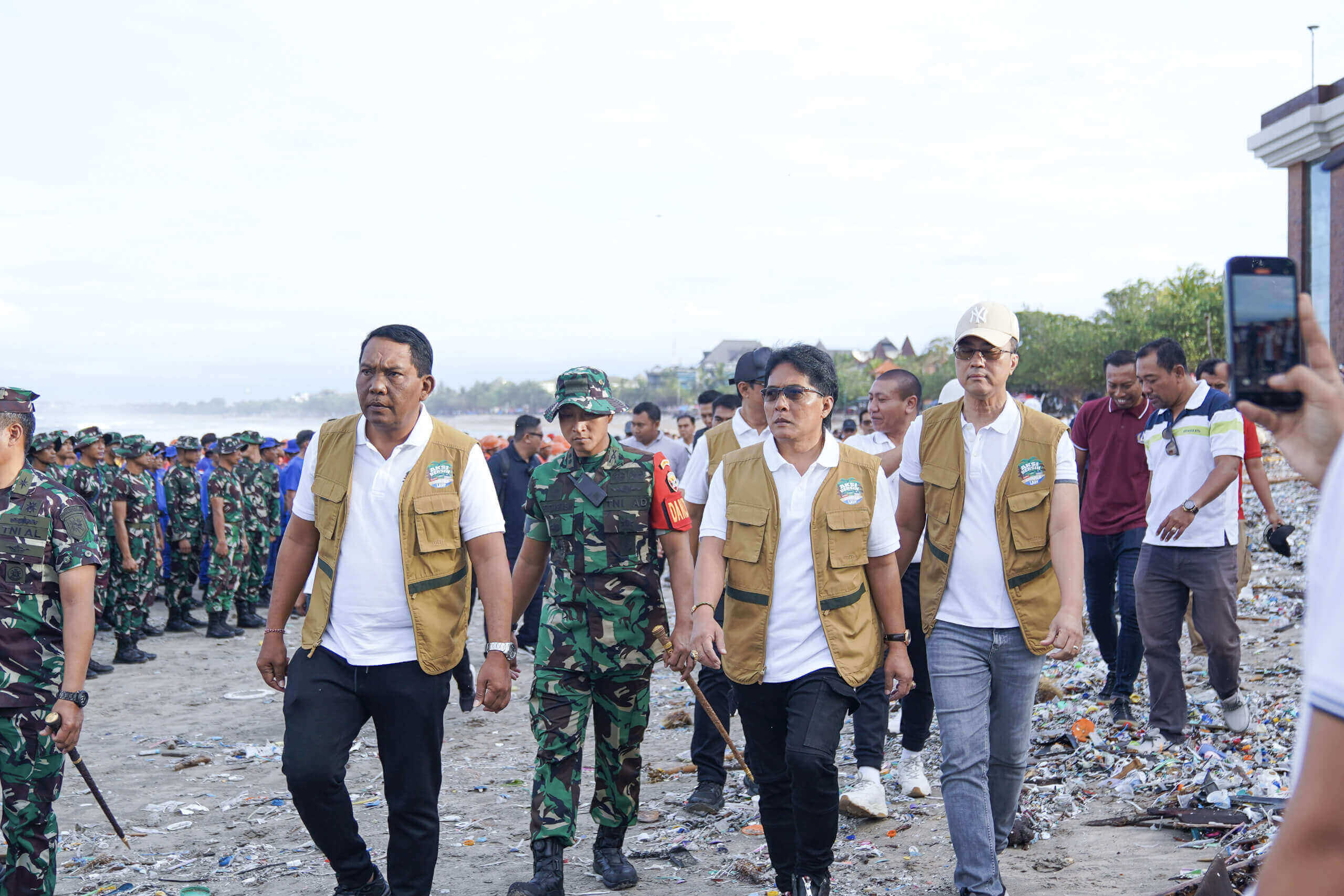 Bupati Nyoman Giri Prasta "Negara Hadir di Tengah Masyarakat Dalam Mengatasi Masalah Sampah"