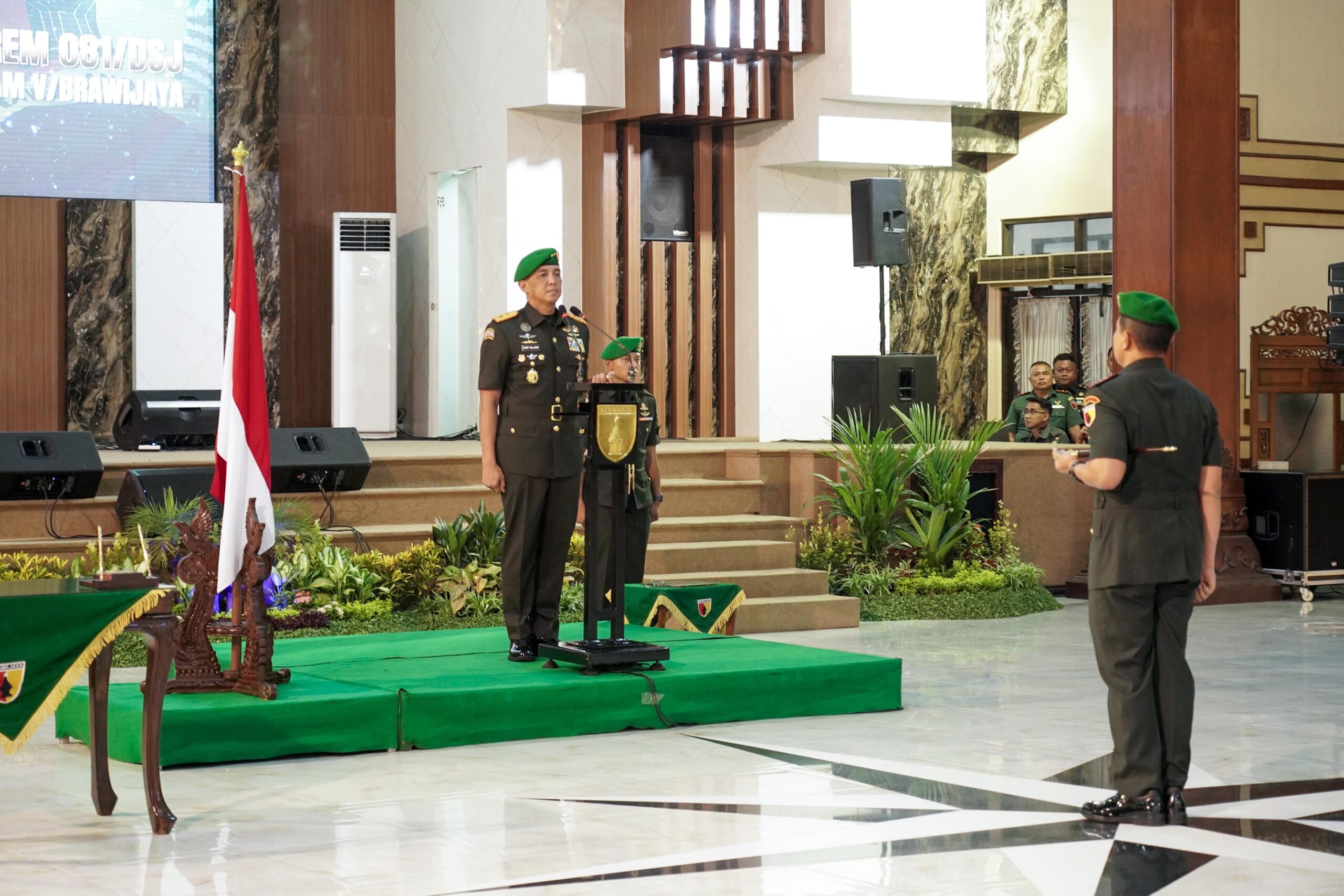 Kolonel Inf Rama Serahkan Jabatan Danrem 081/DSJ ke Pangdam V/Brawijaya