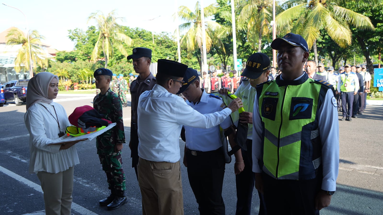 OPTIMALISASI BANDARA I GUSTI NGURAI BERHASIL URAI KEPADATAN DI MUSIM LIBUR NATARU