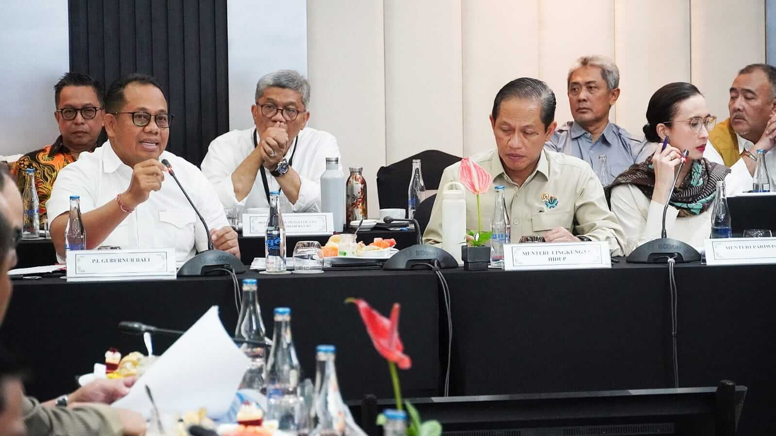 Rakor Penanganan Sampah di Bali, PJ Gubernur Minta Dukungan Pemerintah Pusat untuk Bangun Waste to Energy