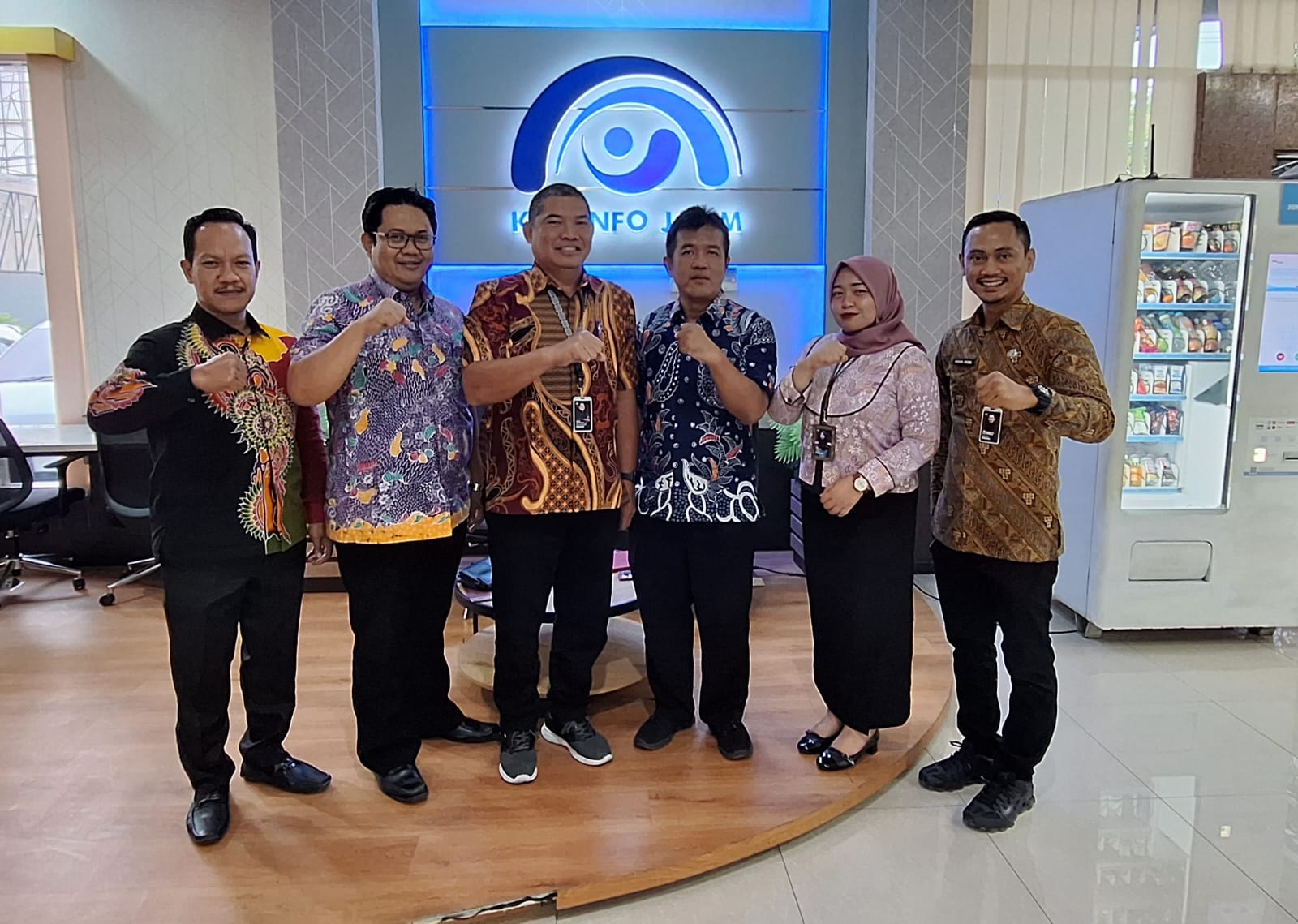 Diskominfo Sumenep Konsultasi Tahapan Rekrutmen Komisi Informasi ke Jatim