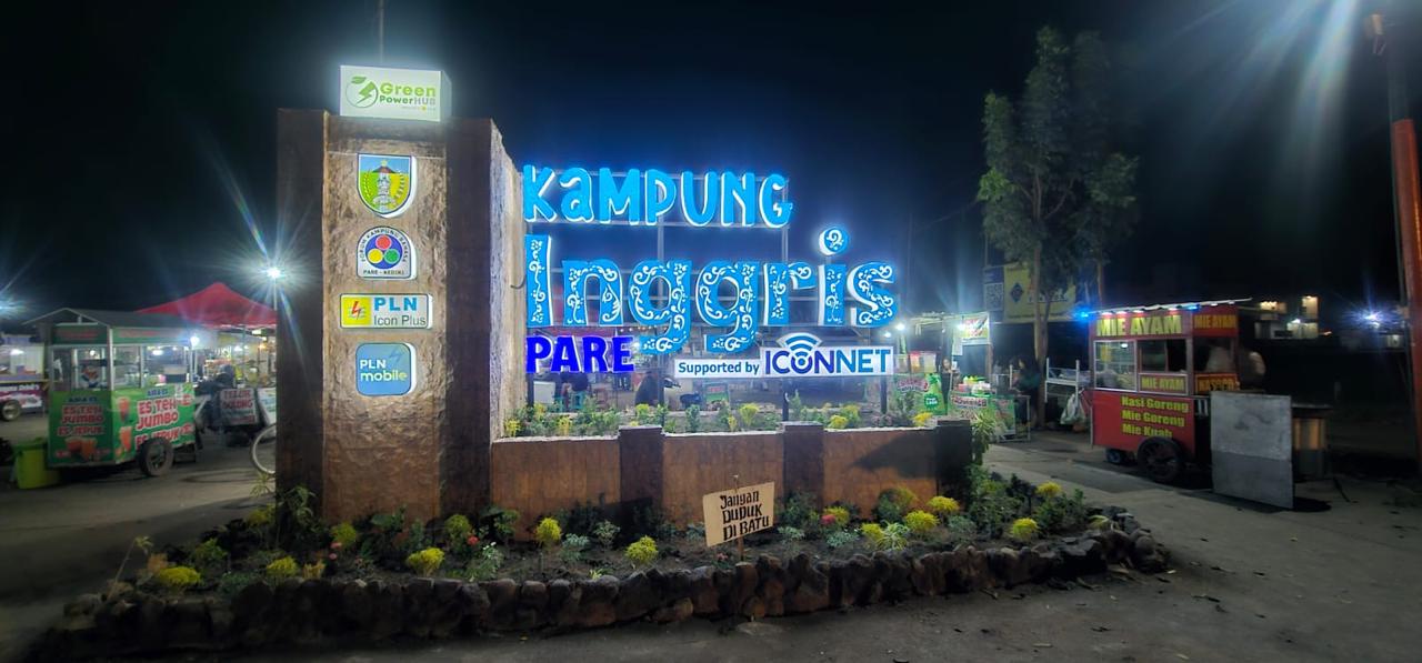 PLN Luncurkan Program Green Powerhub Kampung Inggris Pare