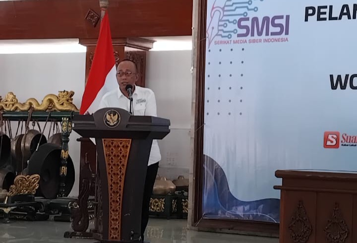 Sokip Lantik Pengurus SMSI Bojonegoro 2025-2028