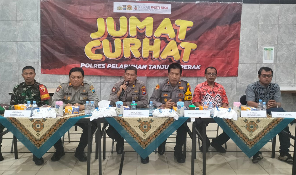 'Jumat Curhat' Jadi Andalan Polres Tanjung Perak Serap Aspirasi Warga