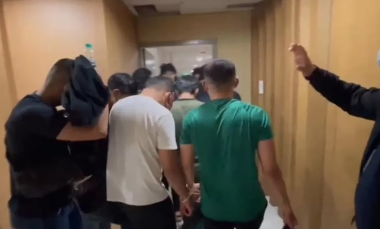 Pesta Seks di Jakarta Gunakan Kode Undang Peserta