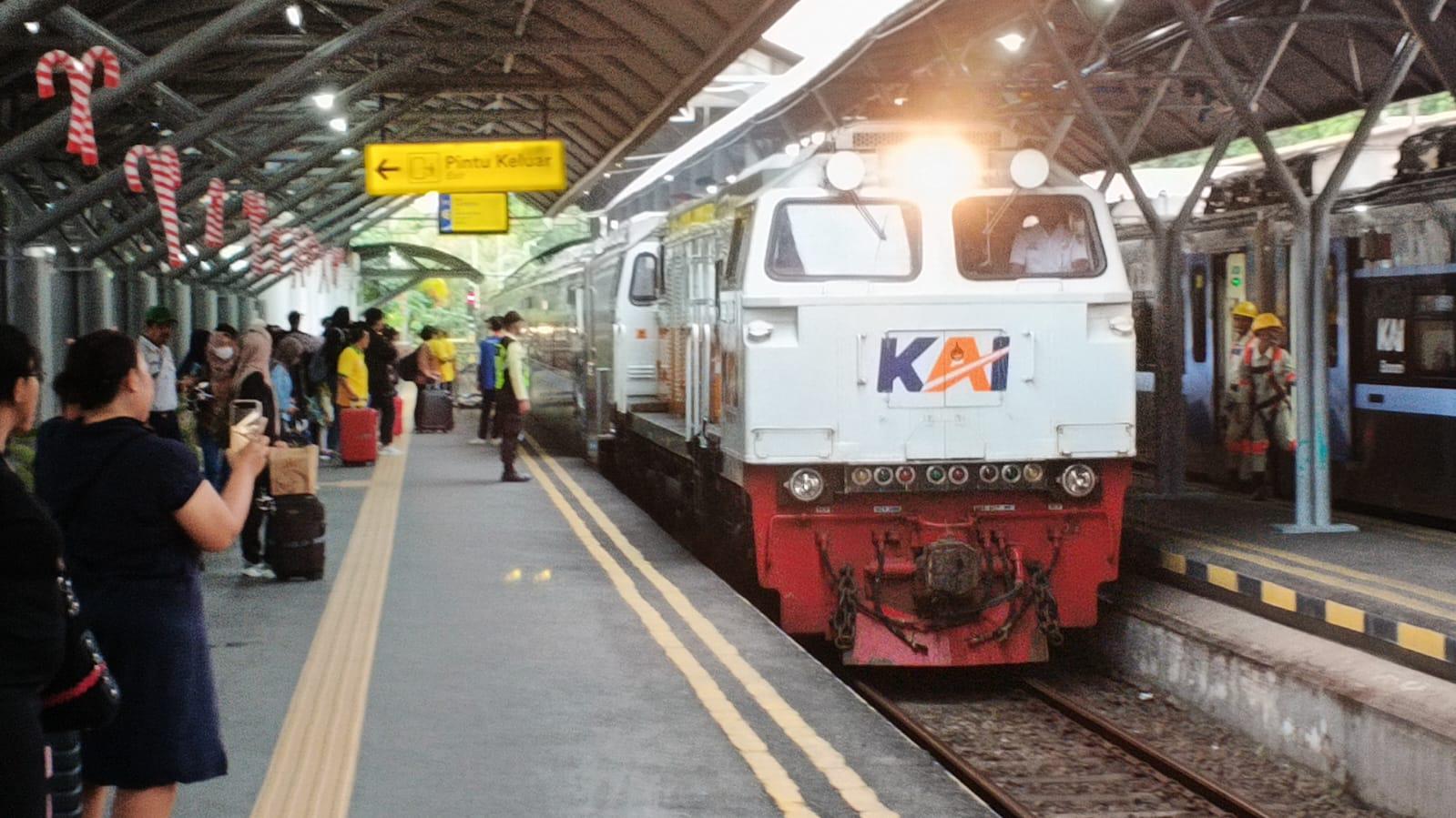 Jelang Ramadhan, 60.870 Pelanggan Telah Pesan Tiket Mudik di KAI Daop 8 Surabaya