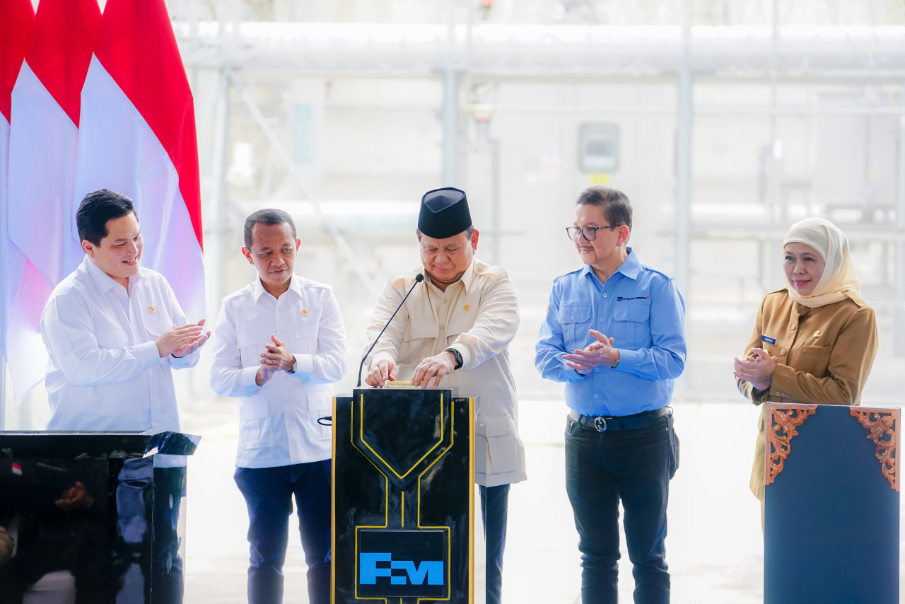 Presiden Prabowo Resmikan Pabrik Pemurnian Emas di JIIPE Gresik