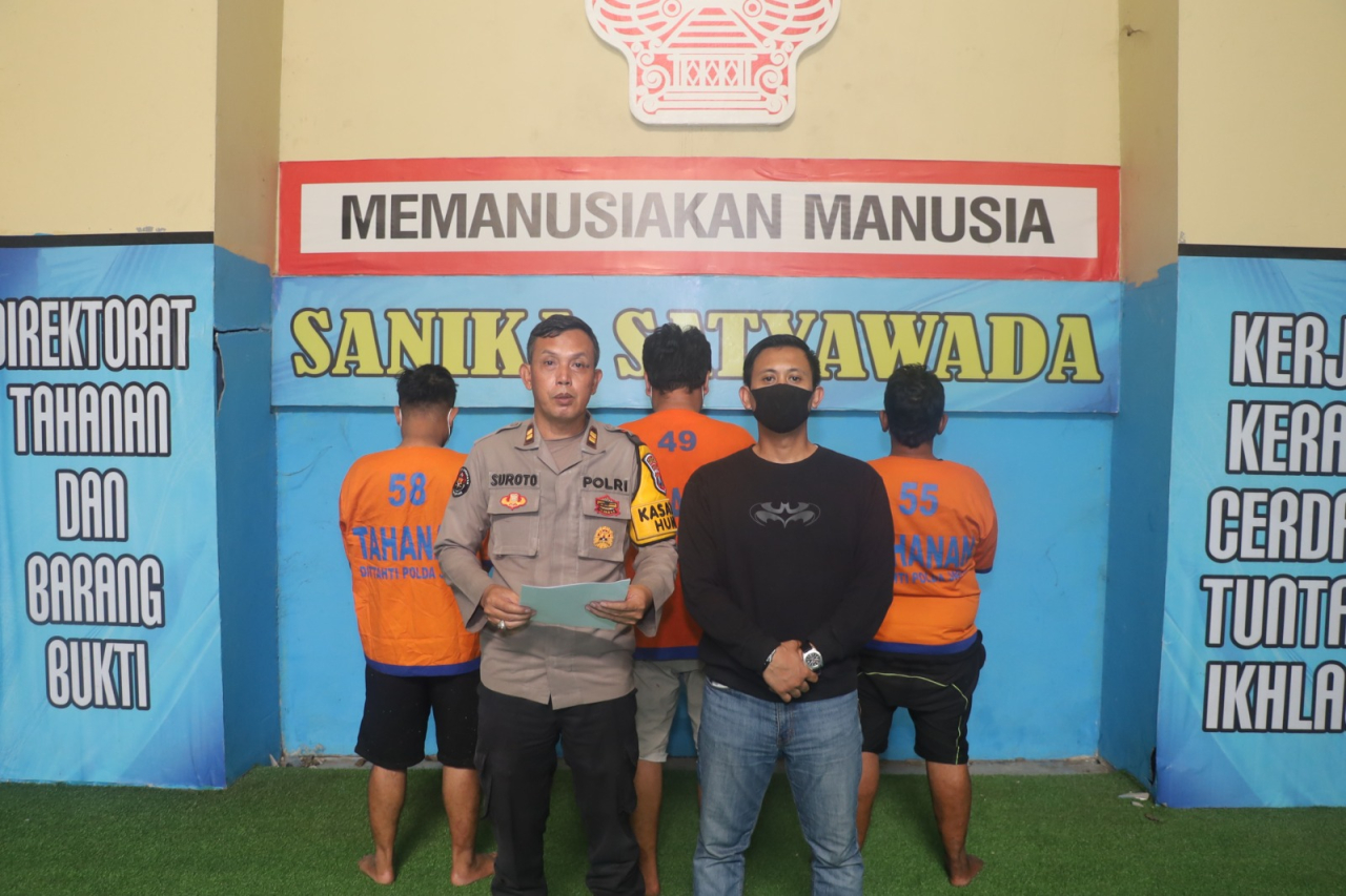 Polres Tanjung Perak Tangkap 3 Pembunuh Bermodus Kecelakaan