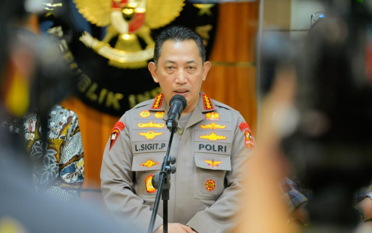 Kapolri Jenderal Listyo Sigit Prabowo menjalankan gerbong mutasi berisikan 1.255 perwira Polri.(mabespolri)