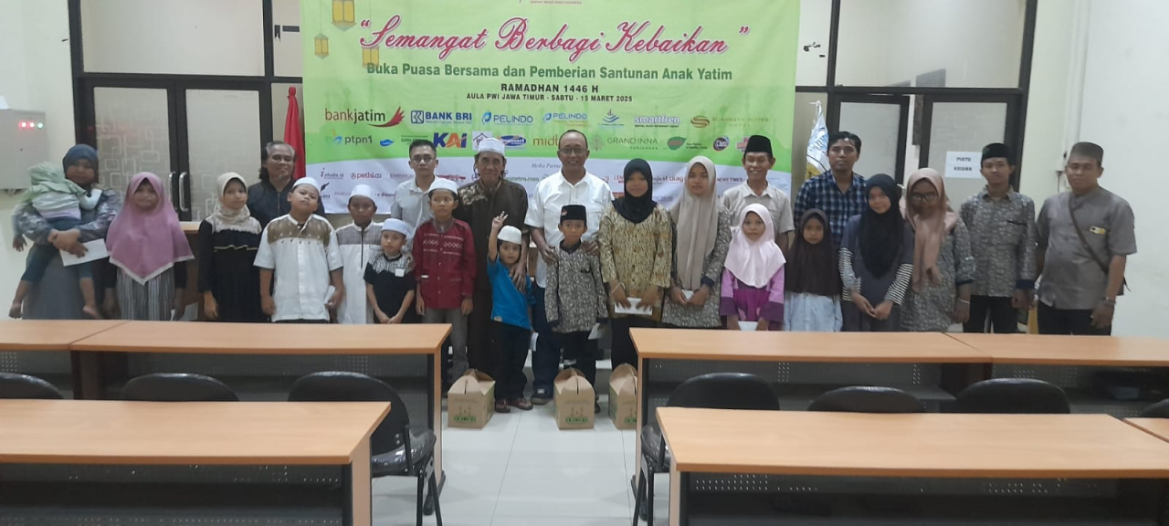 SMSI Surabaya Galang Korporasi Salurkan Santunan ke Anak Yatim dan Duafa