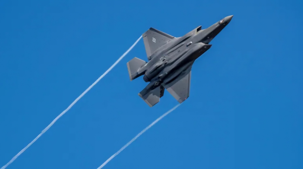 Kanada Cari Alternatif Jet Tempur F-35