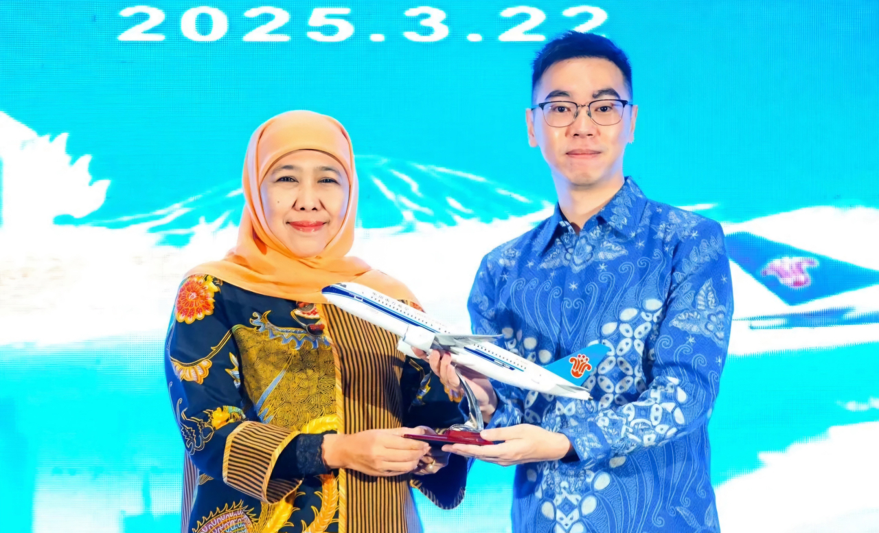 Khofifah Berharap Banyak Manfaat Dimulainya Penerbangan Langsung Guangzhou-Surabaya