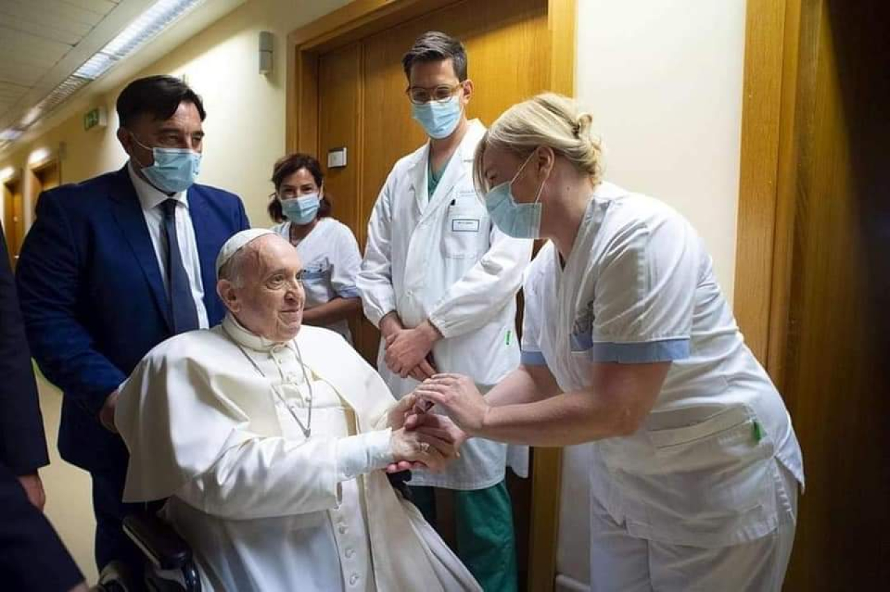 Paus Fransiskus Diizinkan Dokter Pulang ke Casa Santa Marta Vatikan Hari Ini