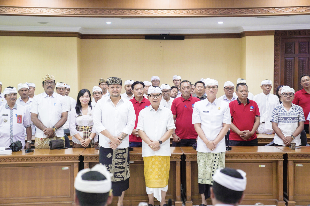 Bupati Badung Pastikan Bantuan Hari Raya Keagamaan Tetap Jalan