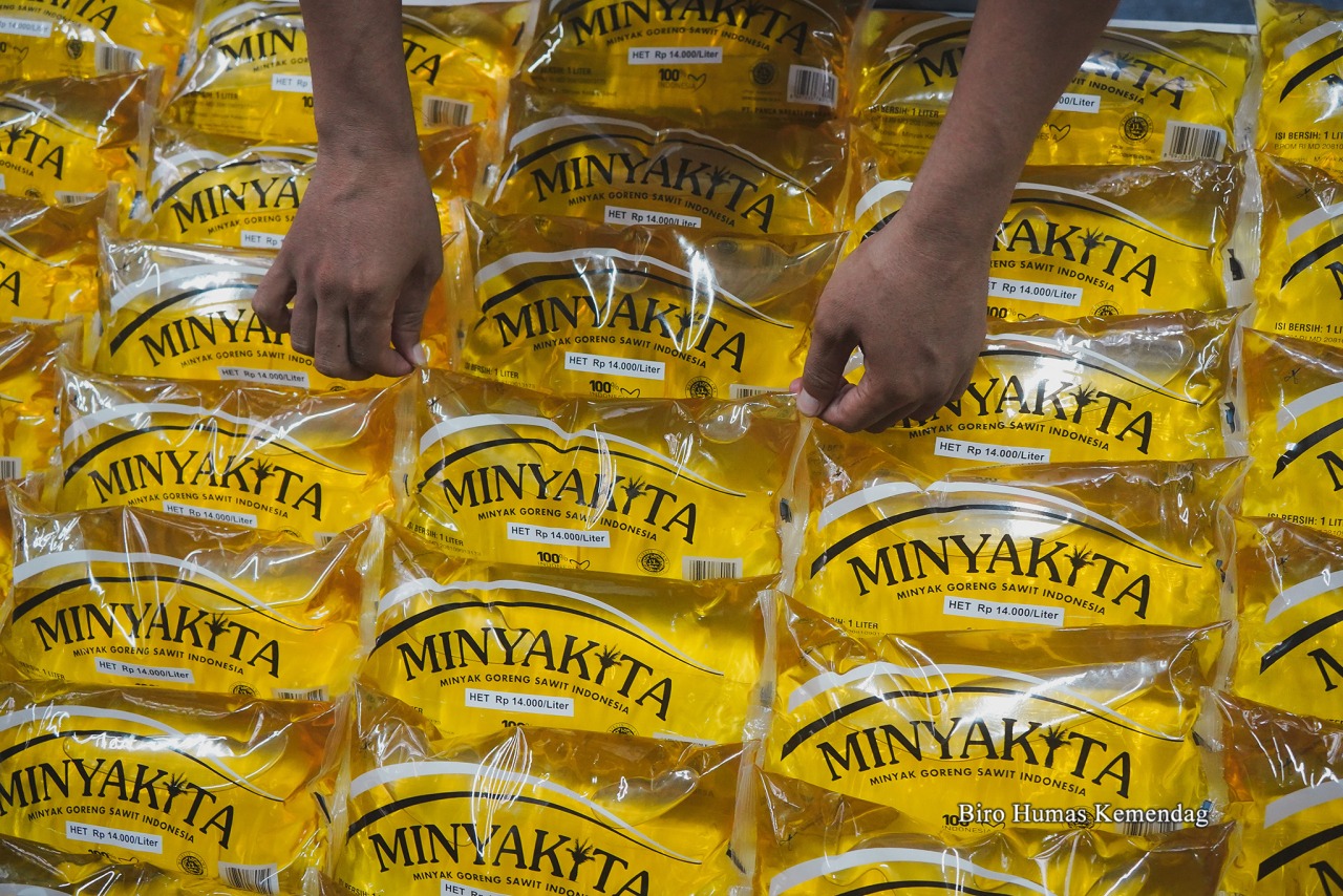Mendag siap sanksi distributor lini 2 MinyaKita yang terbukti nakal