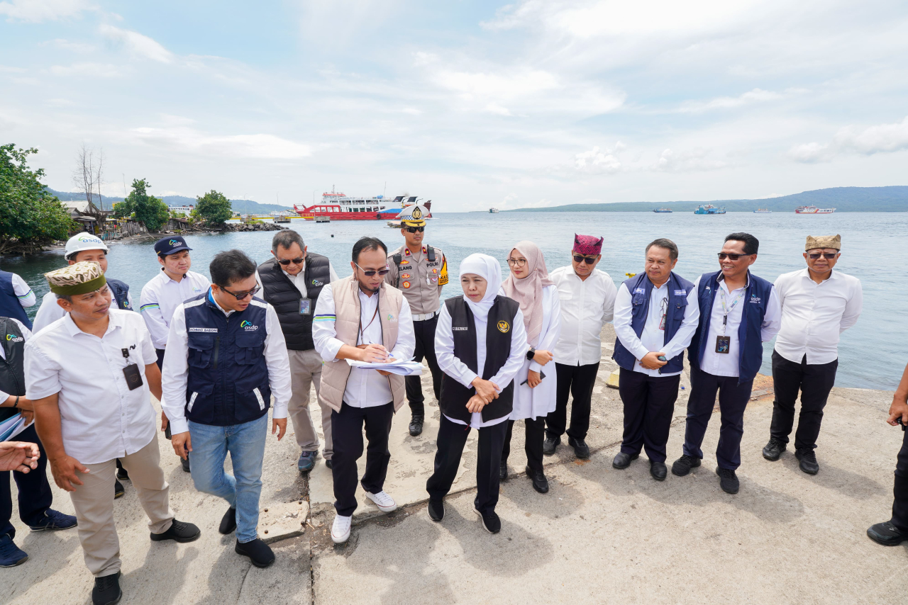 Gubernur Khofifah Tinjau Kesiapan Operasional Kapal Cepat Banyuwangi-Denpasar