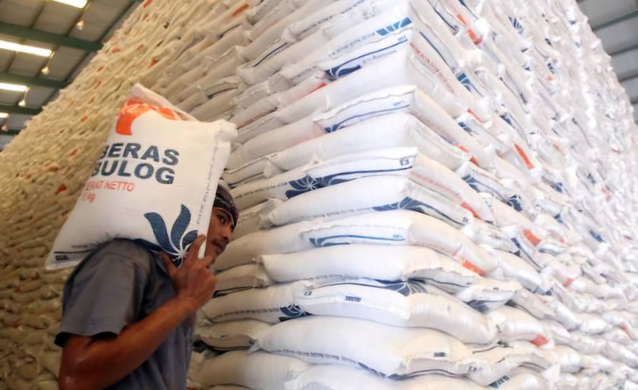Mentan: Stok Beras Nasional Capai 3,18 Juta Ton