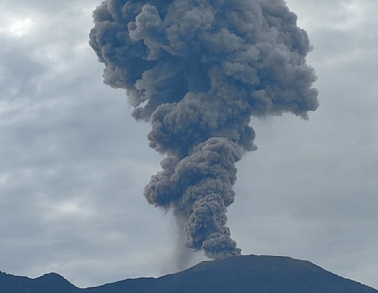 Gunung Marapi Erupsi Lagi