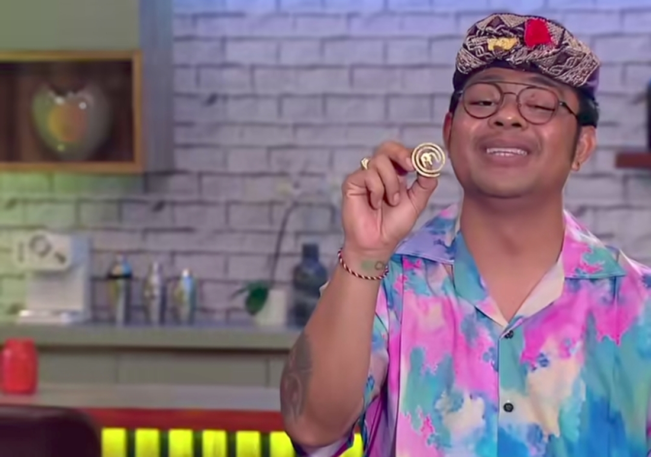 Hovit Dapat Immunity Pin MasterChef Indonesia Mengalahkan Desy