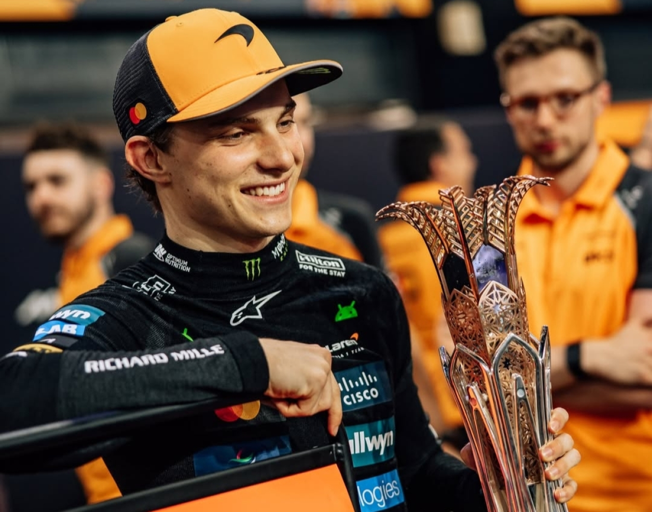 Oscar Piastri Juara F1 GP Arab Saudi, Max Verstappen Kena Penalti