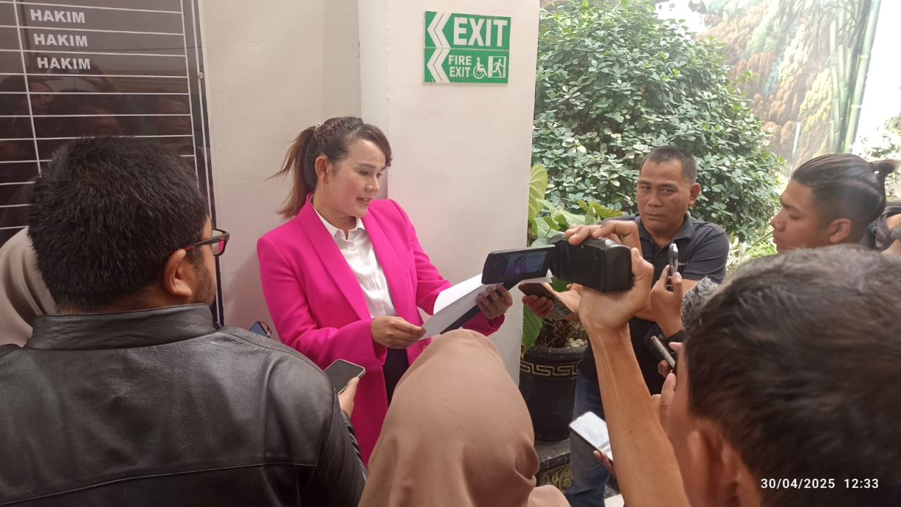 Protes Isa Zega Usai Dituntut JPU Lima Tahun Penjara