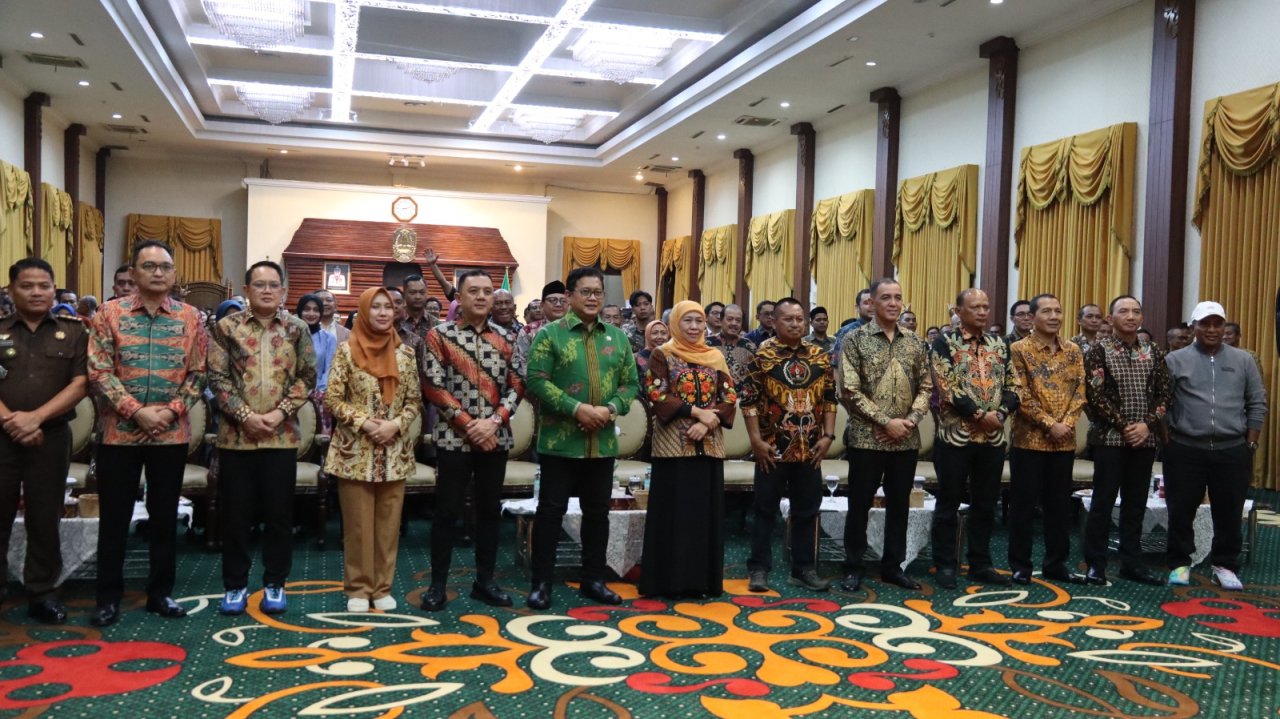 20 Tokoh Terima Penghargaan di Acara Puncak Peringatan HPN 2025 PWI Jatim