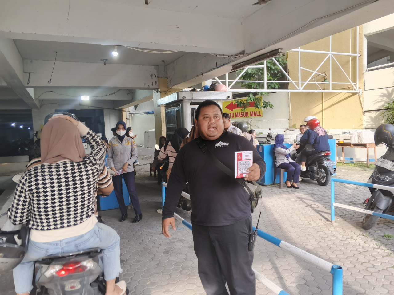 Bayar Parkir 732 di Konser HJKS Surabaya Khusus Hari Ini