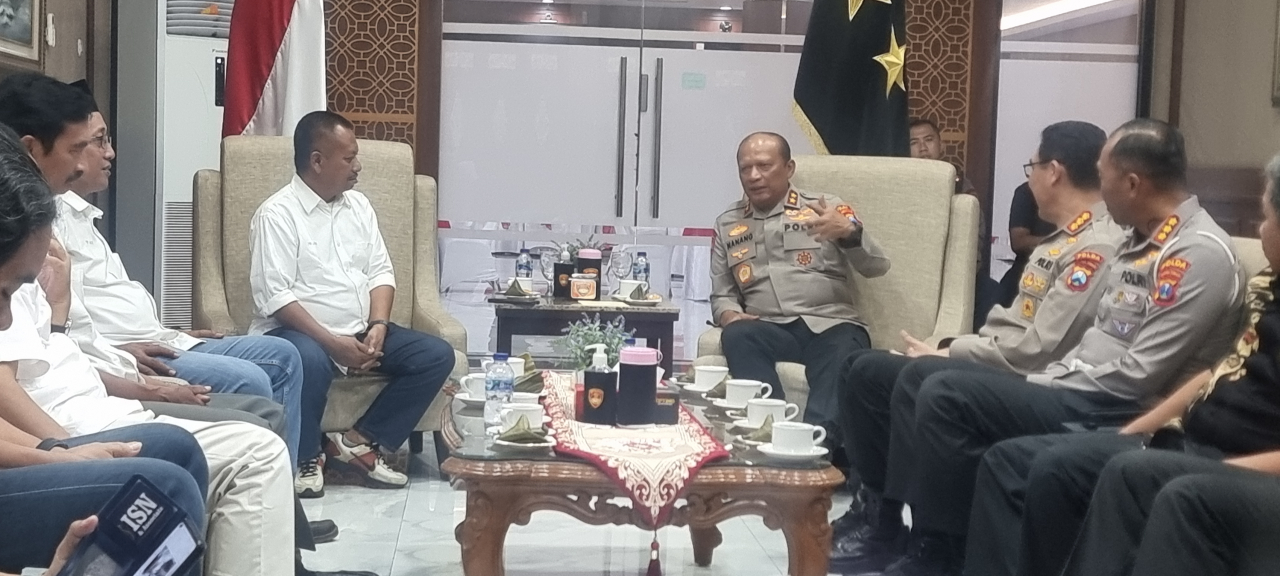 Kapolda Jatim Irjen Nanang Avianto menerima silaturahmi pengurus PWI Jatim. (Foto: Budi Setiawan/MCI News)