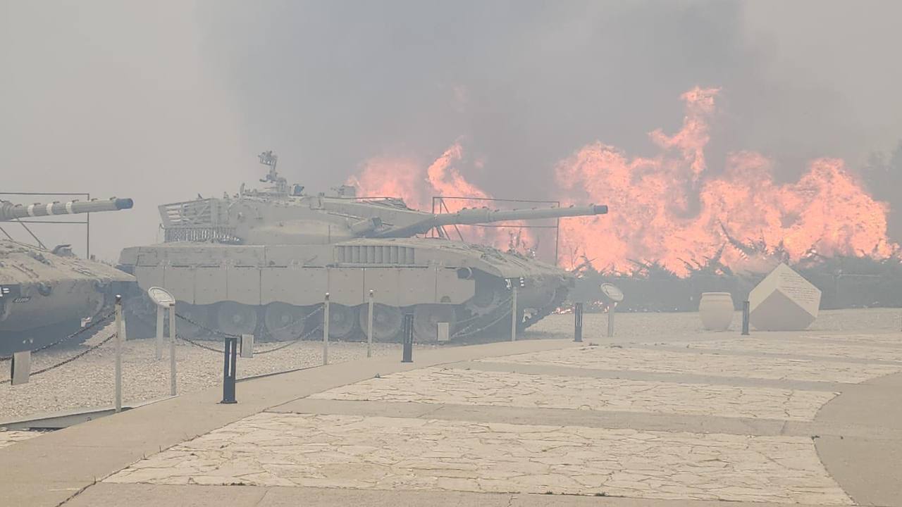 Israel Kebakaran, Kado Pahit Hari Kemerdekaan ke-77