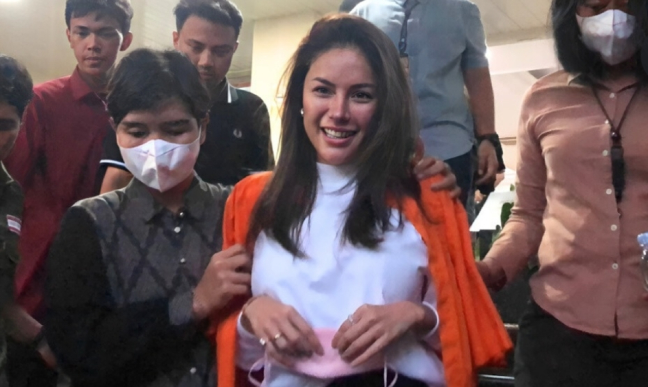 Masa Penahanan Nikita Mirzani dan Asistennya Diperpanjang 30 Hari Lagi