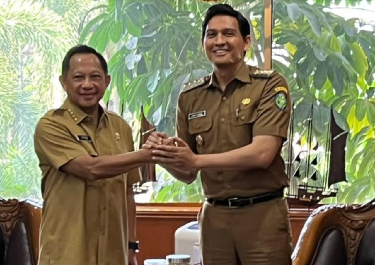 Bupati Lucky Hakim Jalani 'Hukuman' Magang 3 Bulan di Kantor Kemendagri
